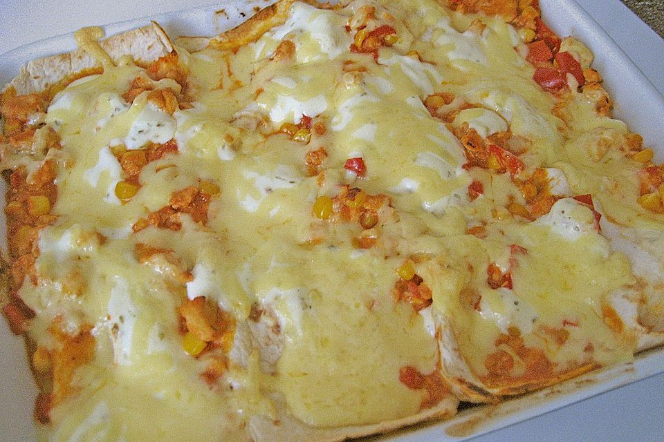 Enchiladas mit Hähnchen und Mais