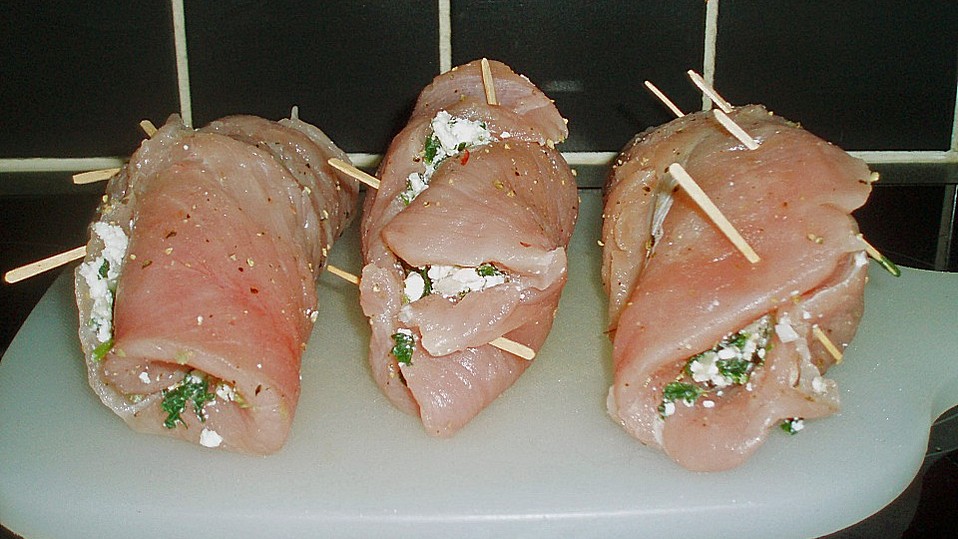 Putenroulade mit Blattspinat - Feta - Füllung von fitzelchen Putenroulade mit Blattspinat - Feta - Füllung von fitzelchen