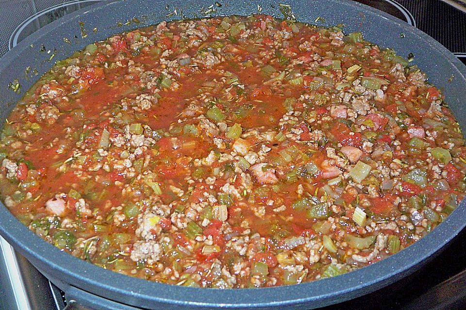 Lasagne mit Hackfleisch und Äpfeln