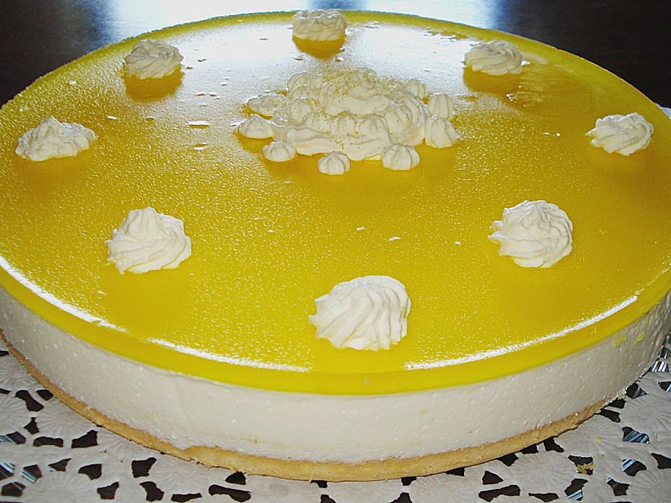 Zitronen - Joghurt - Torte von Sofi| Chefkoch