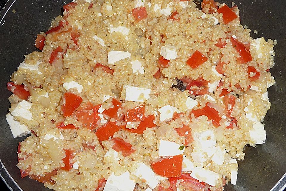 Bulgur - Tomaten - Feta - Pfanne