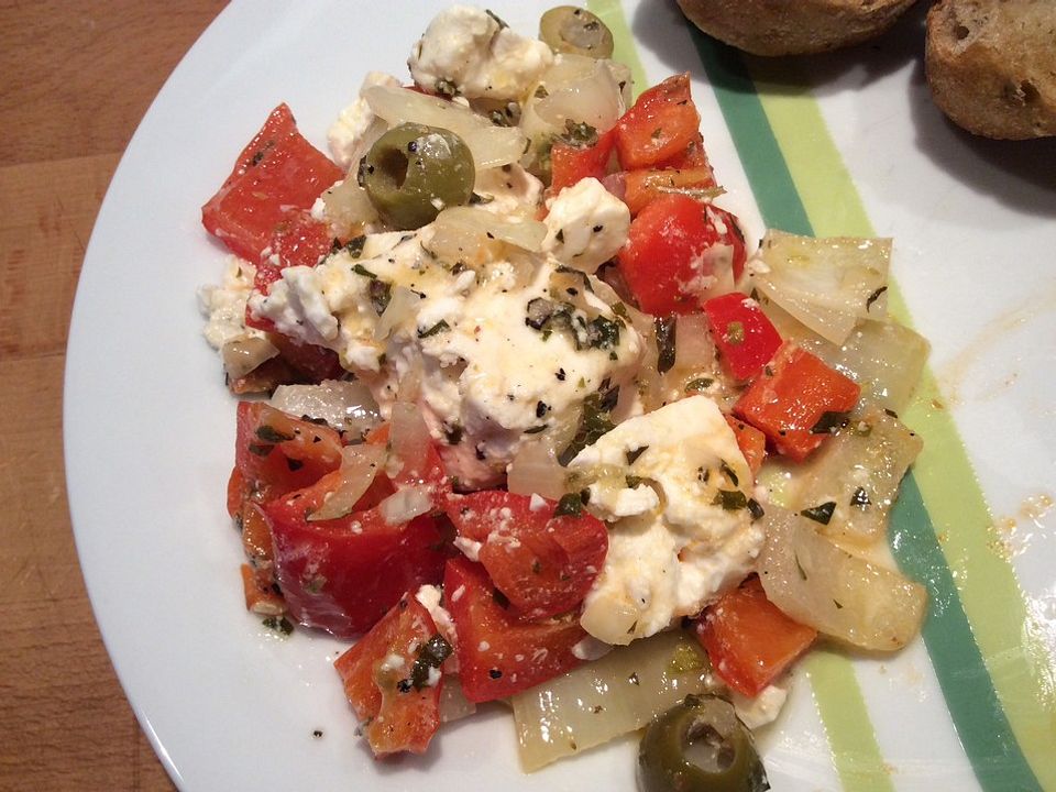 Gegrillter Feta- / Schafskäse mit Tomaten und Paprika von melpihi| Chefkoch