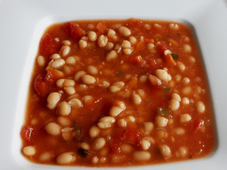 Scharfe Tomatensuppe mit weißen Bohnen von Chrissi09| Chefkoch