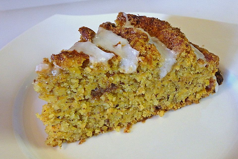 Haselnuss - Möhren - Kuchen Haselnuss - Möhren - Kuchen