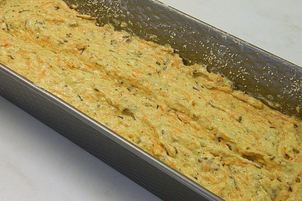 Haselnuss - Möhren - Kuchen Haselnuss - Möhren - Kuchen
