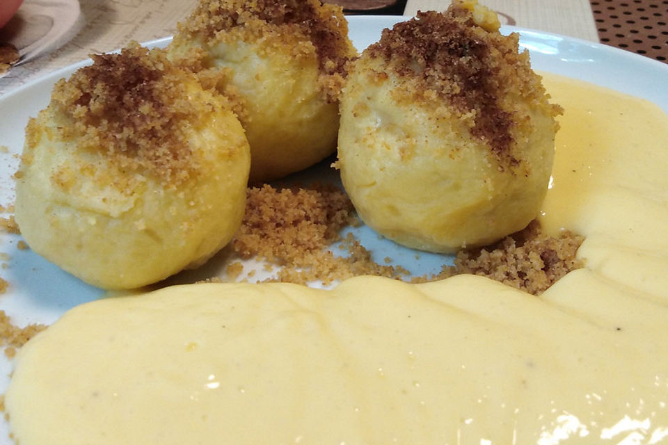 Zwetschgenknödel