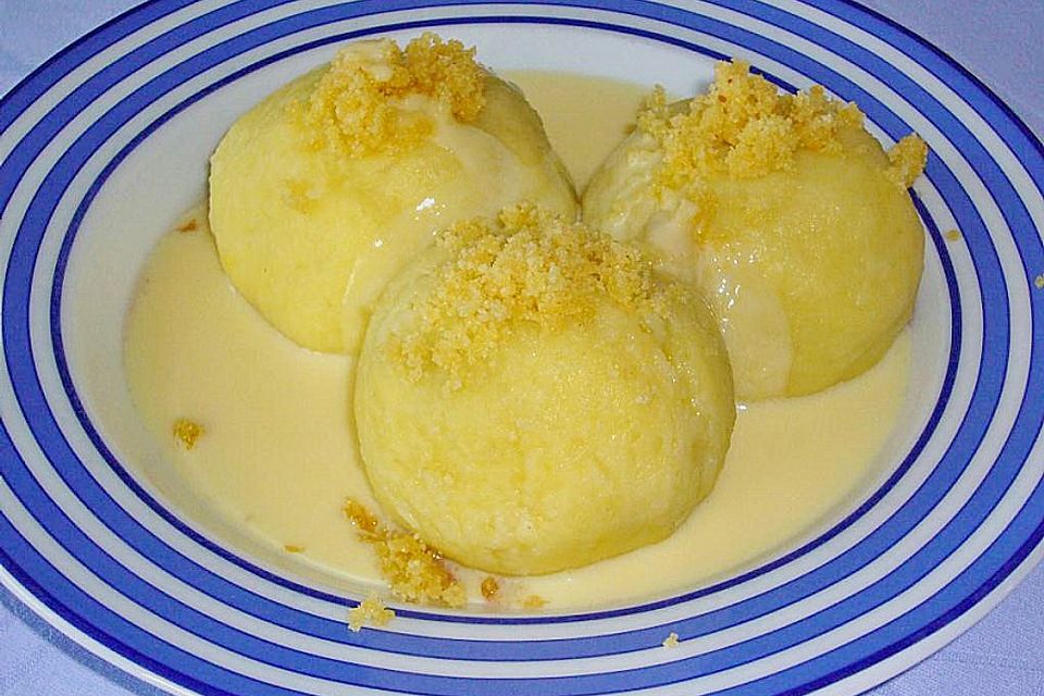 Zwetschgenknödel