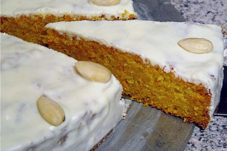 Alina´s Carrot Cake mit Butter Cream Cheese Frosting