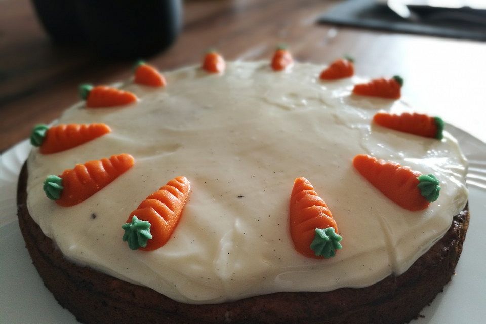 Alina´s Carrot Cake mit Butter Cream Cheese Frosting