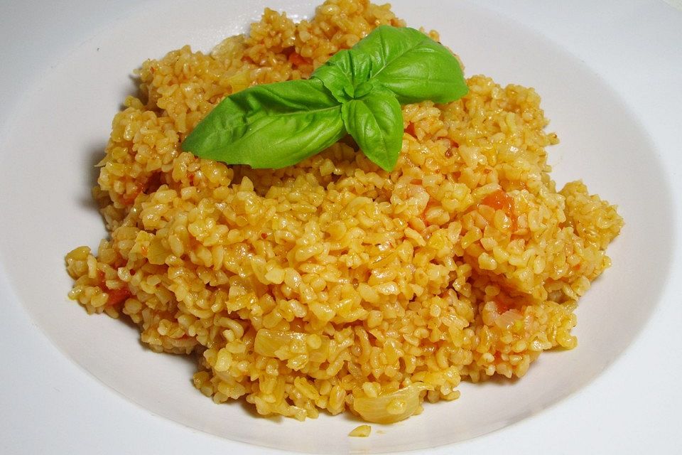 Bulgur mit Tomaten