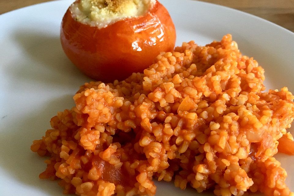 Bulgur mit Tomaten