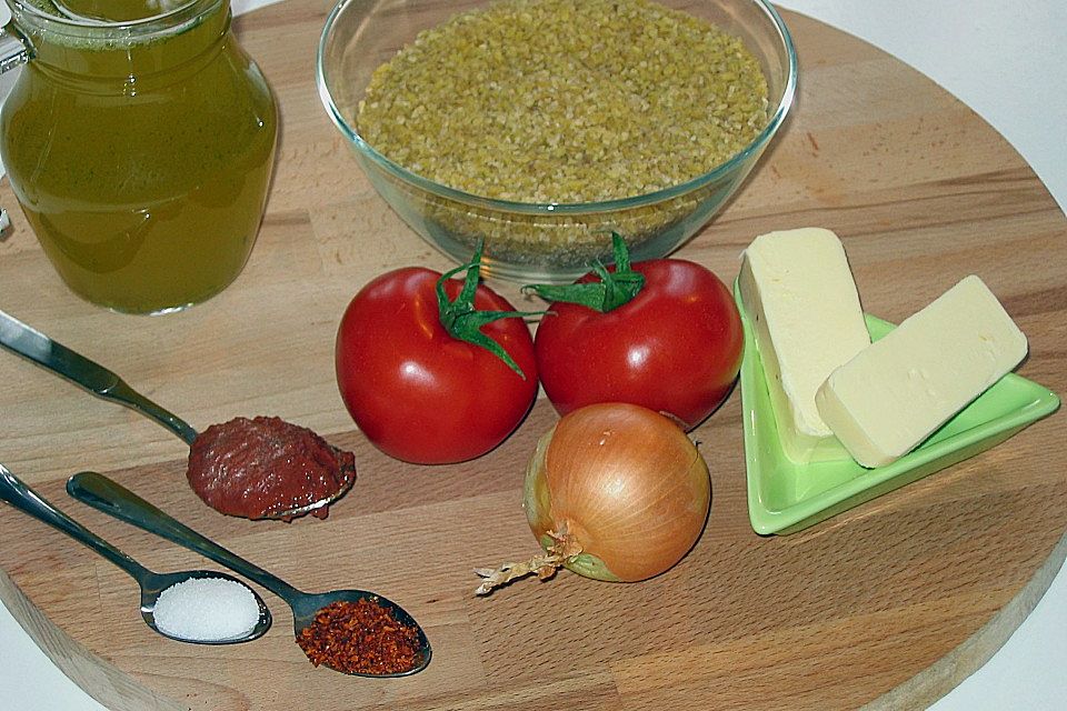 Bulgur mit Tomaten