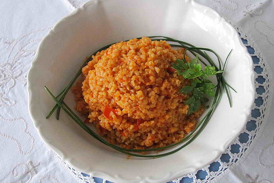 Bulgur mit Tomaten