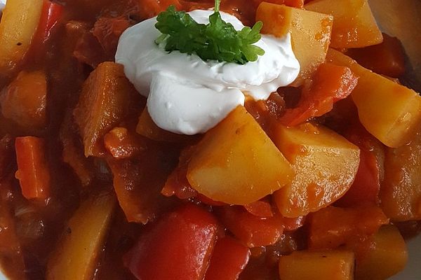 Kartoffel-Paprika-Gulasch von HappyMrsSweety | Chefkoch