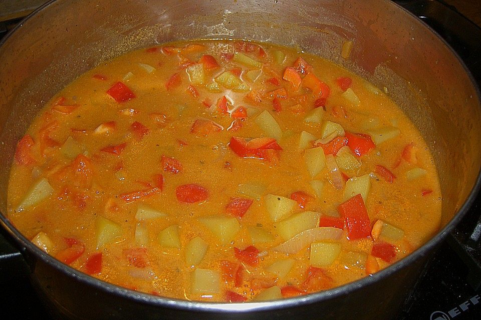 Kartoffel-Paprika-Gulasch