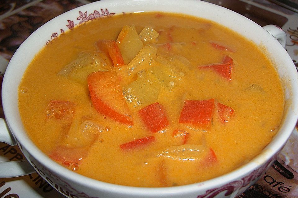 Kartoffel-Paprika-Gulasch