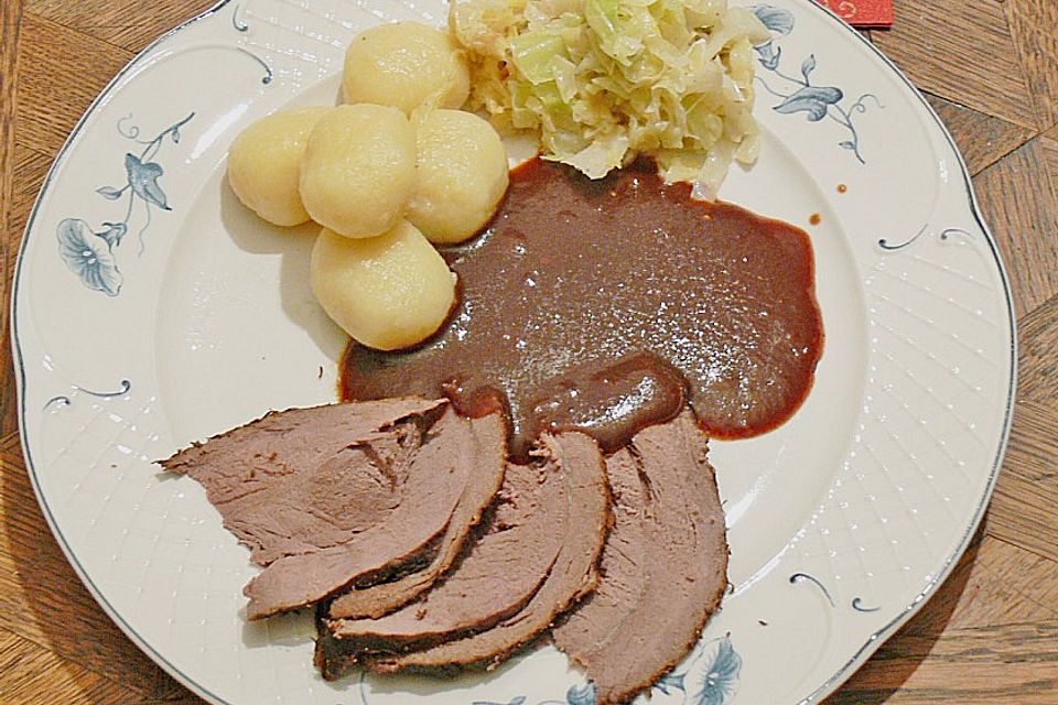 Sauerbraten vom Hirsch