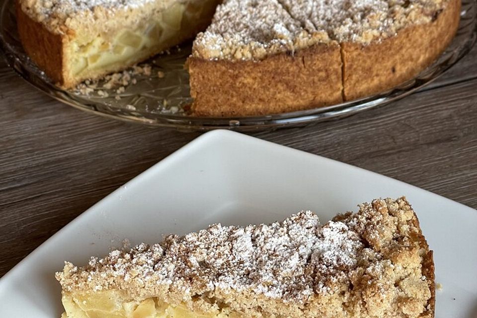 Apfel - Streuselkuchen mit Vanille - Schmand