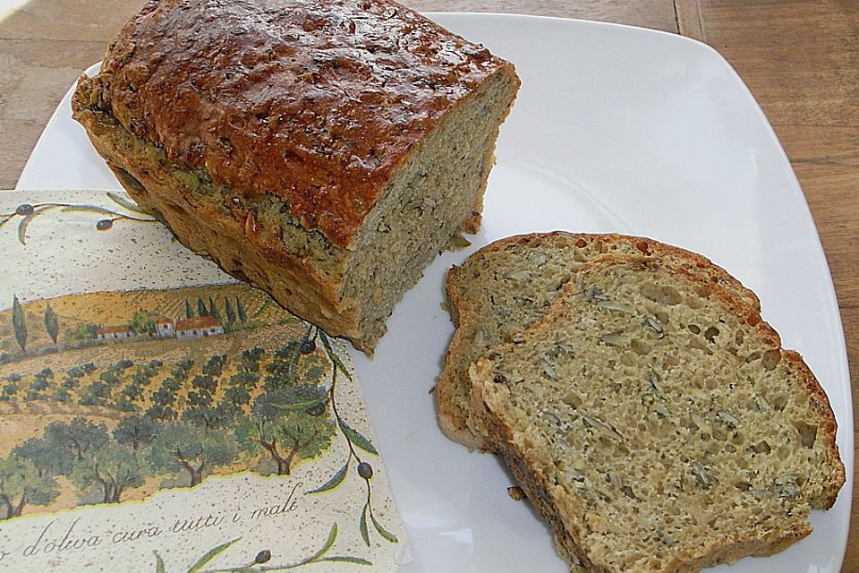 Steirisches Kürbiskern-Brot mit Kürbiskernöl