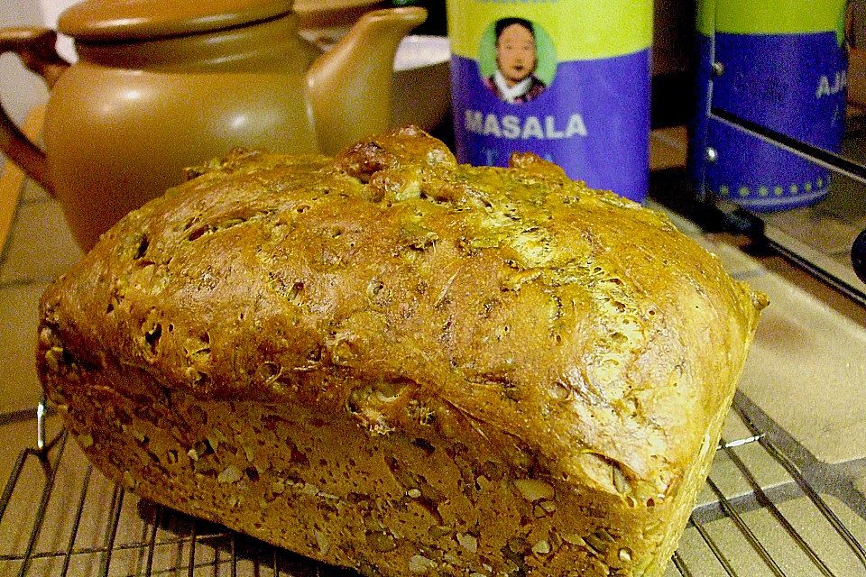 Steirisches Kürbiskern-Brot mit Kürbiskernöl