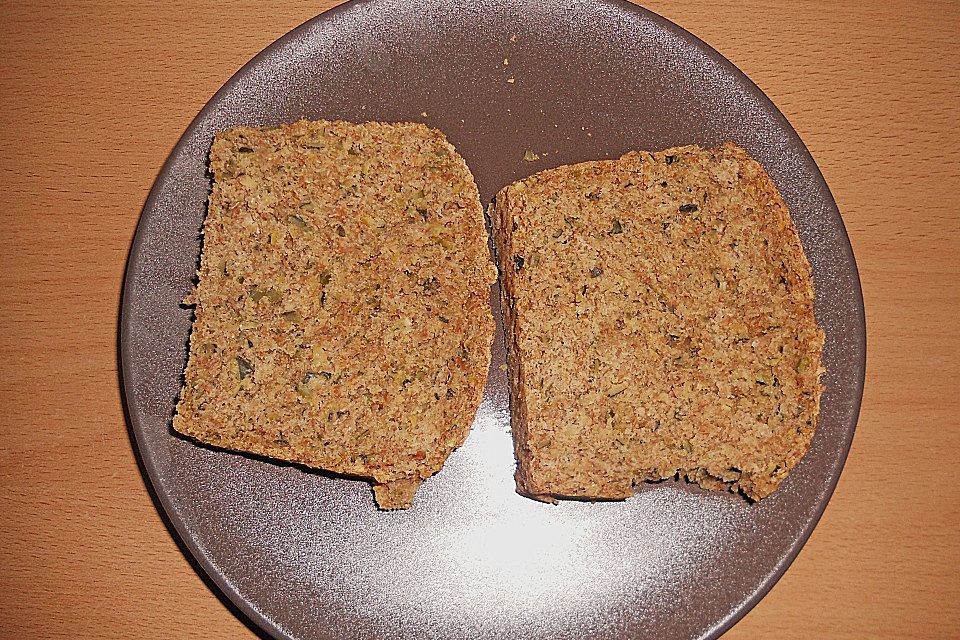 Steirisches Kürbiskern-Brot mit Kürbiskernöl