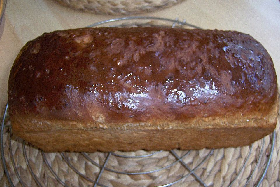 Steirisches Kürbiskern-Brot mit Kürbiskernöl