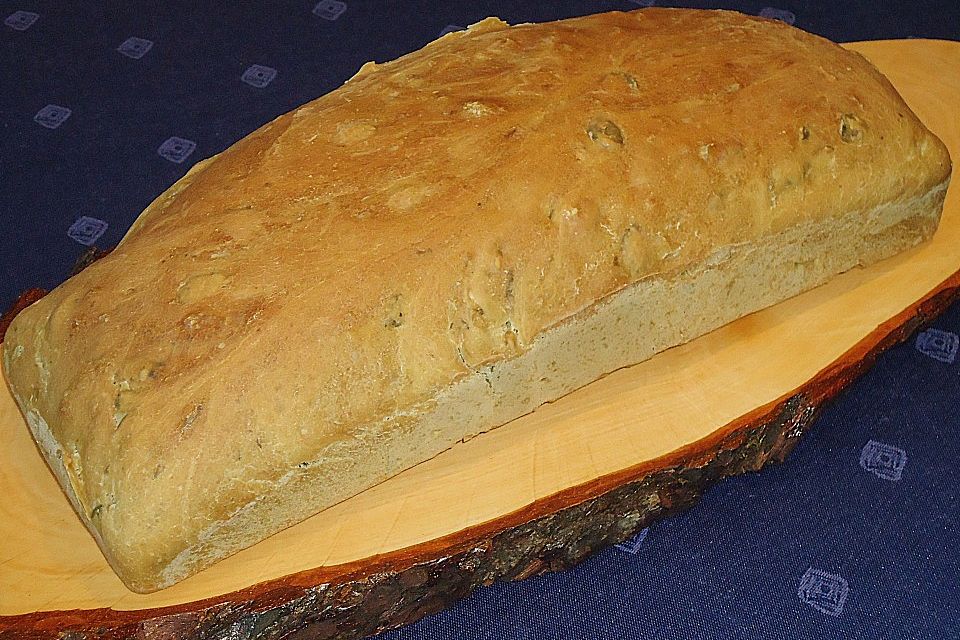 Steirisches Kürbiskern-Brot mit Kürbiskernöl