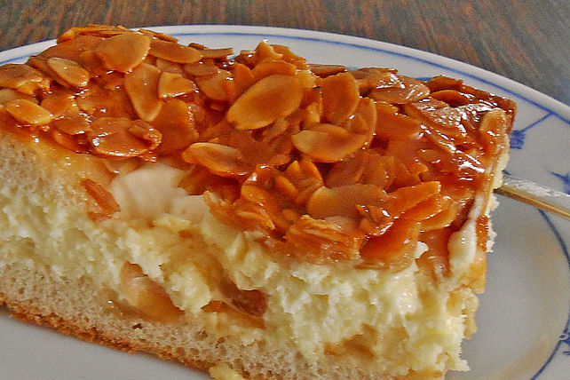 Gefüllter Bienenstich von Mumie| Chefkoch Gefüllter Bienenstich von Mumie| Chefkoch