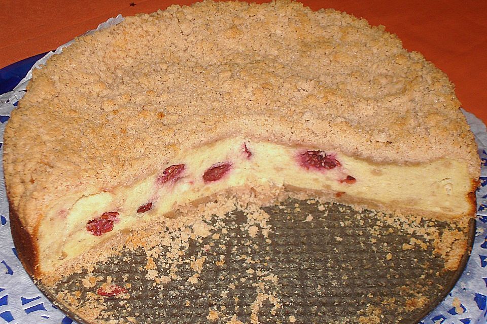 Schoko - Streuselkuchen mit Vanille - Kirschfüllung