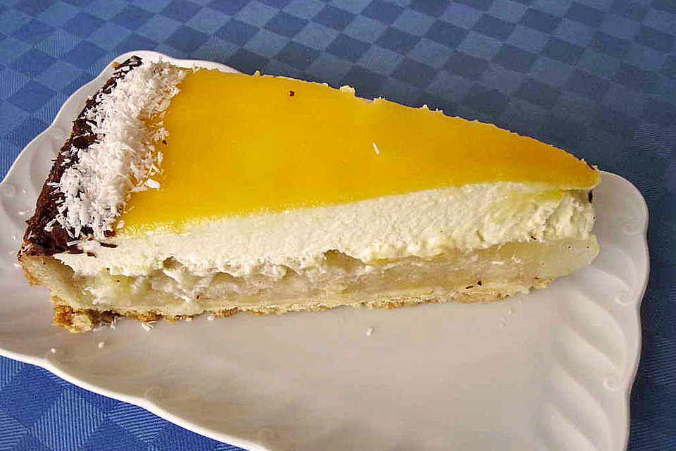 Apfelkuchen mit Sahne - Eierlikör - Haube