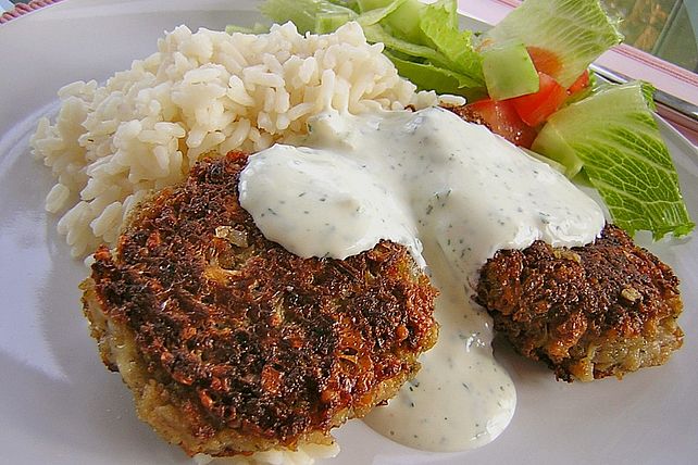 Grünkern-Frikadellen mit Joghurtsauce von andrea5763| Chefkoch