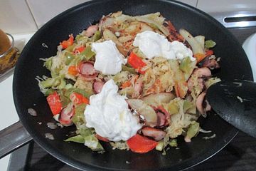 Sauerkraut-Paprika-Pfanne mit Cabanossi von anwi| Chefkoch
