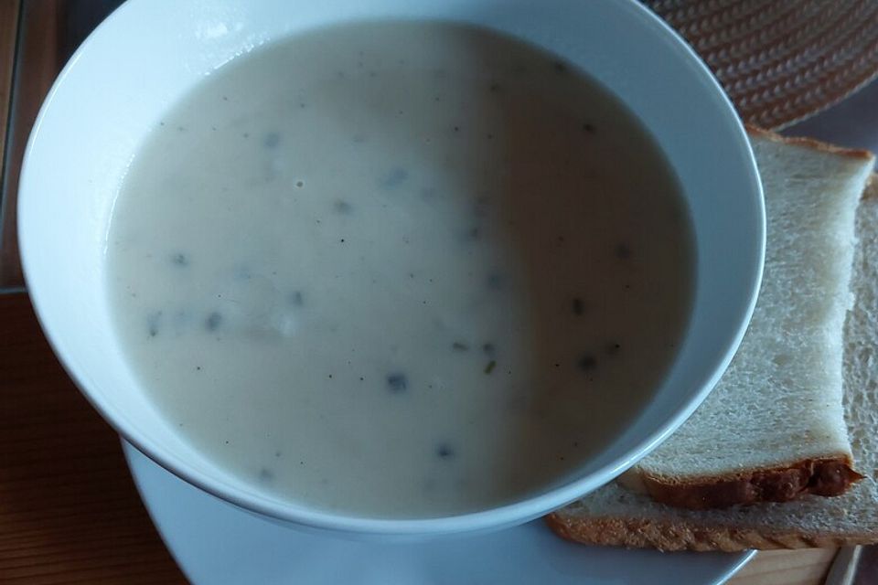 Schnelle Spargelcremesuppe Schnelle Spargelcremesuppe