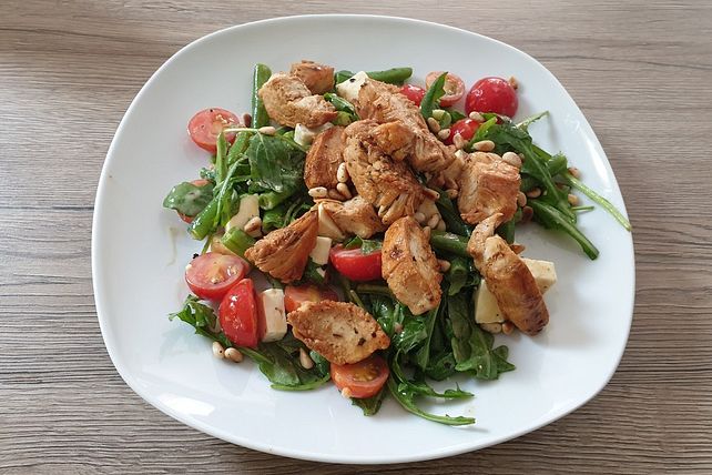 Salat mit grünen Bohnen und Hähnchen von juws| Chefkoch