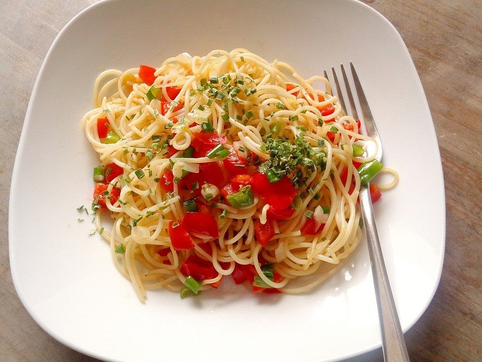 Spaghettisalat mit roter Paprika von Grossili| Chefkoch