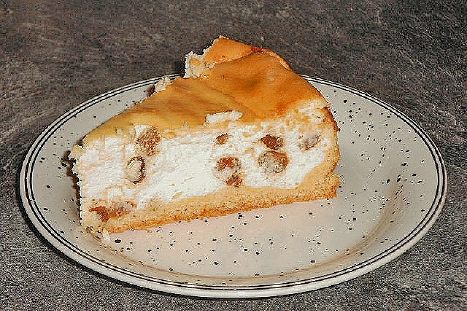 Käsekuchen mit Rosinen