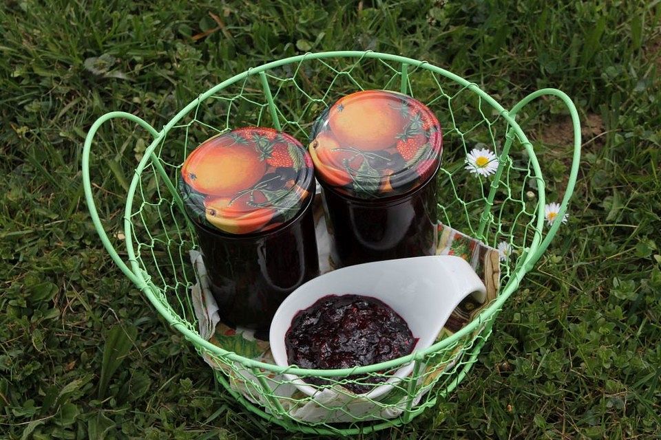 Brombeer - Marmelade mit Zimt und Vanille