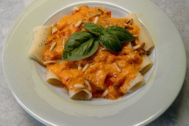 Rigatoni mit Paprikasauce von manchester| Chefkoch