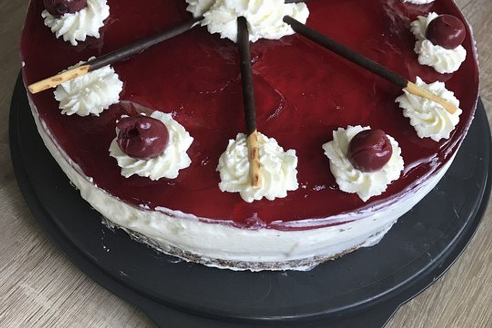 Rotkäppchen Torte