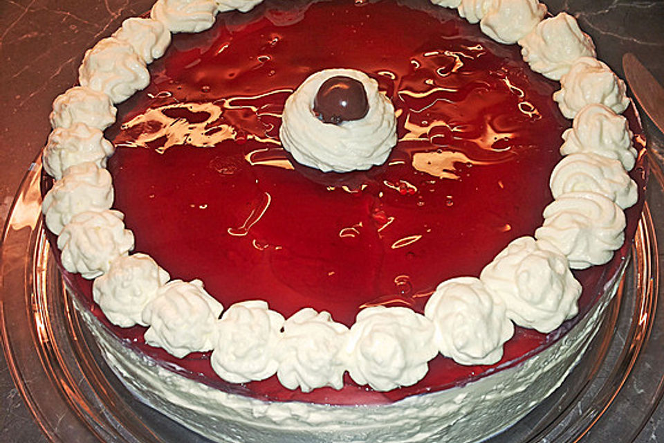 Rotkäppchen Torte