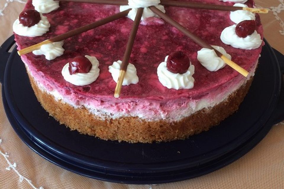 Rotkäppchen Torte