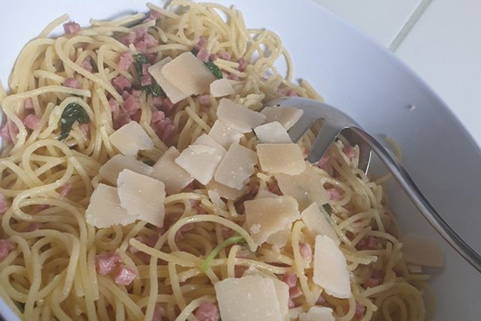 Carbonara neapolitanisch