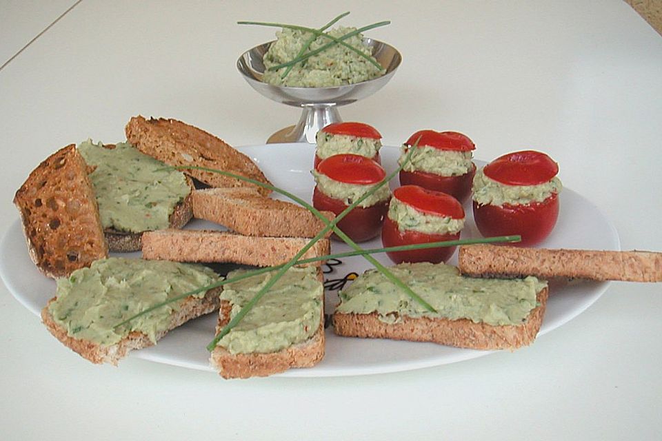 Avocado - Thunfisch - Dip mit Tomaten