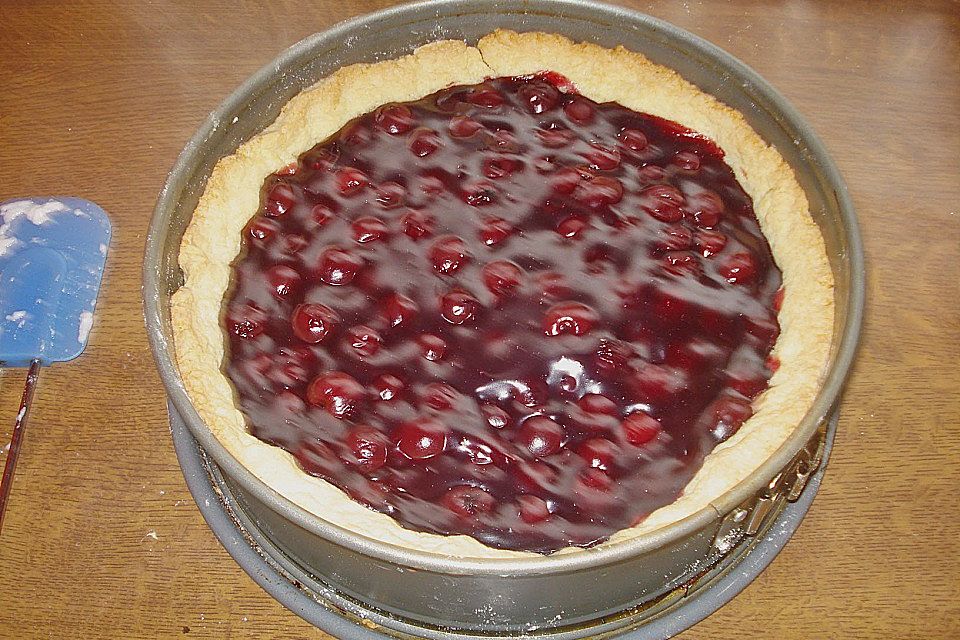 Kirschkuchen mit Rahmguss