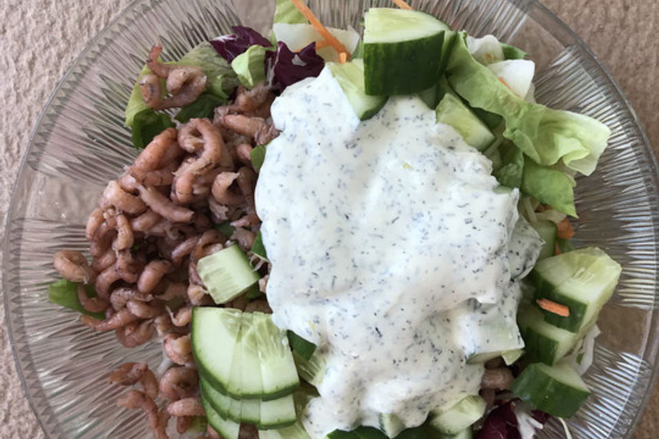 Krabbensalat mit Creme fraiche - Dressing