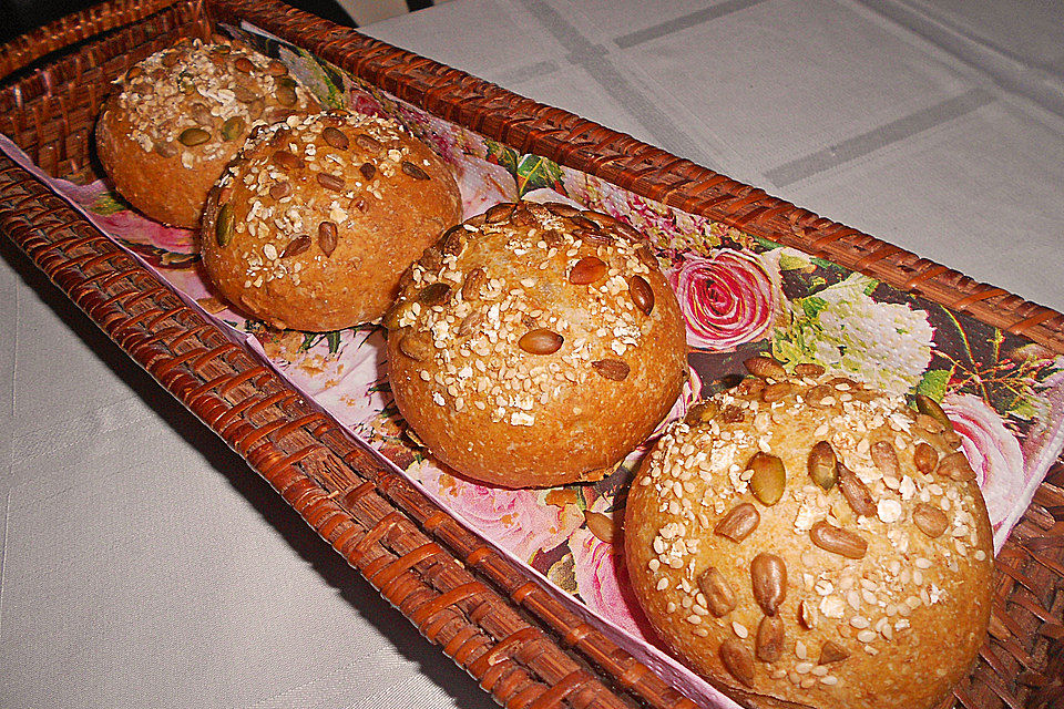 Mehrkornbrötchen