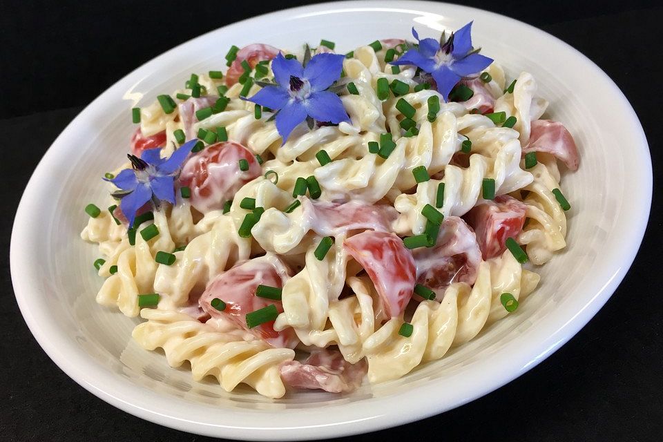 Lauch - Schinken - Tomaten - Nudelsalat