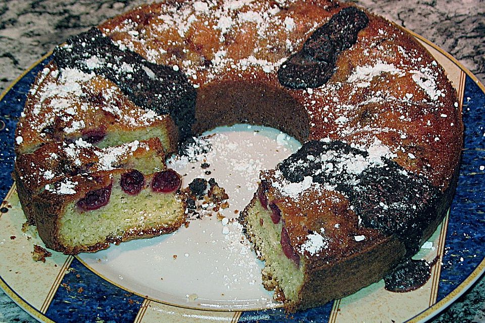 3 - Tassen Kirschkuchen