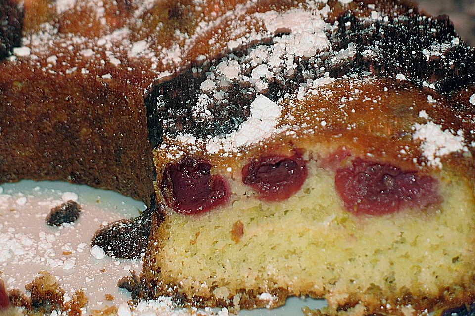 3 - Tassen Kirschkuchen