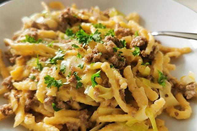 Spätzlepfanne mit Hackfleisch und Lauch von Barbara111| Chefkoch